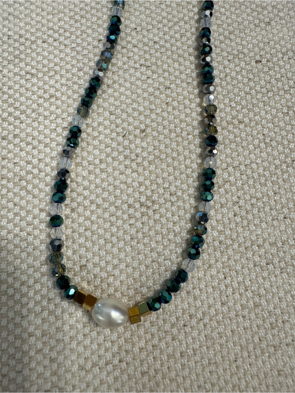 Beaded Pearl Accent Necklace - Green and Gold
